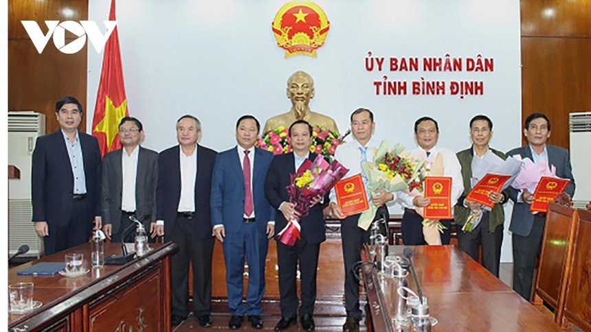 UBND tỉnh Bình Định công bố các Quyết định về bổ nhiệm, phân công nhiệm vụ.