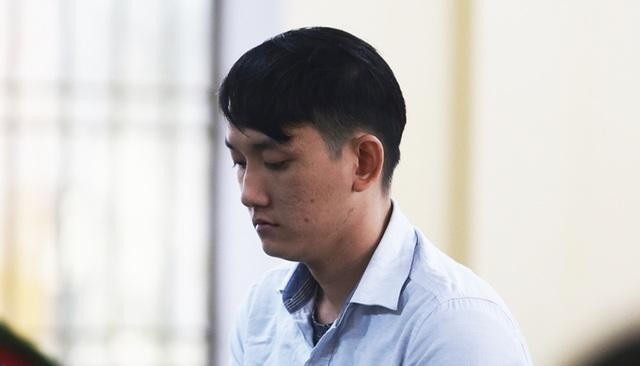Bị cáo Nguyễn Đức Tuấn tại phiên tòa.