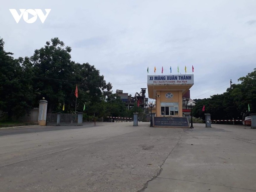 Nhà máy xi măng Xuân Thành, huyện Nam Giang.