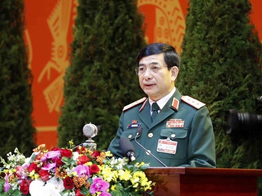 Thượng tướng Phan Văn Giang.