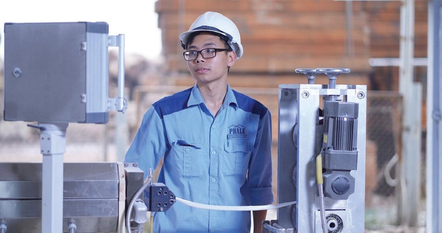 Bên cạnh 12 dây chuyền ở Đồng Nai, một nhà máy mới ở Hải Phòng đã được tiến hành xây dựng.