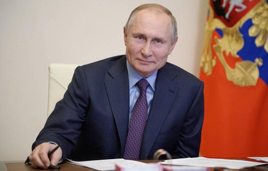 Ngày 23/3, Điện Kremlin cho biết, Tổng thống Nga Vladimir Putin đã được tiêm vaccine ngừa Covid-19. Ảnh Tass.