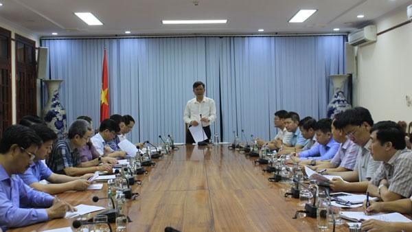 Chủ tịch UBND tỉnh Quảng Bình Trần Thắng chủ trì buổi làm việc.