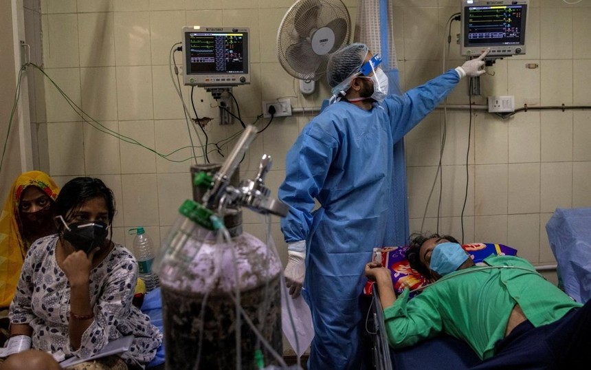 Bệnh viện Ấn Độ thời Covid-19. Ảnh: Reuters.