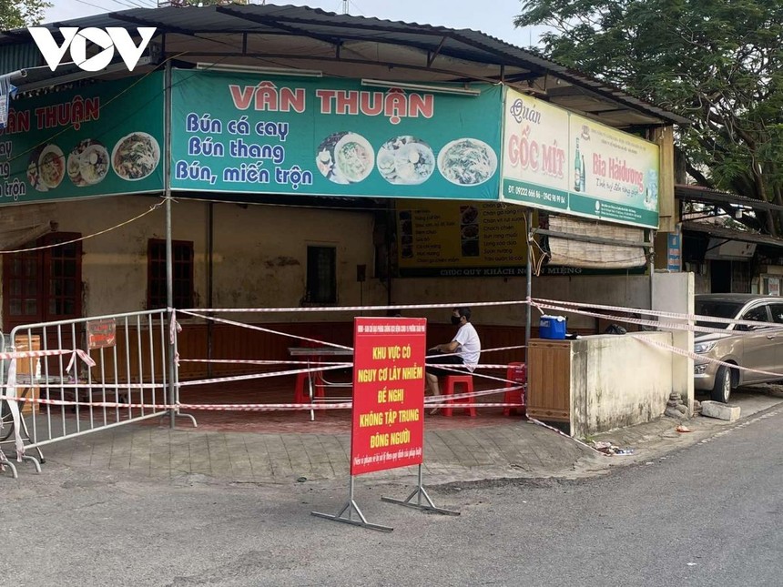 Dịch vụ ăn uống tại nhiều khu vực của TP Hải Dương (tỉnh Hải Dương) được tạm ngừng nhằm phục vụ công tác phòng chống dịch bệnh.