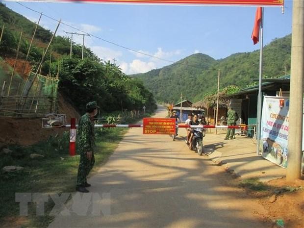 Chốt kiểm soát tại khu vực xã Tam Chung, huyện Mường Lát, Thanh Hoá. (Ảnh: Nguyễn Nam/TTXVN).