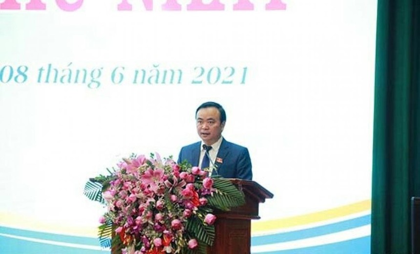Ông Hà Trung Chiến, Bí thư Thành ủy được tín nhiệm bầu giữ chức Chủ tịch HĐND Thành phố Sơn La khóa XX, nhiệm kỳ 2021-2026.