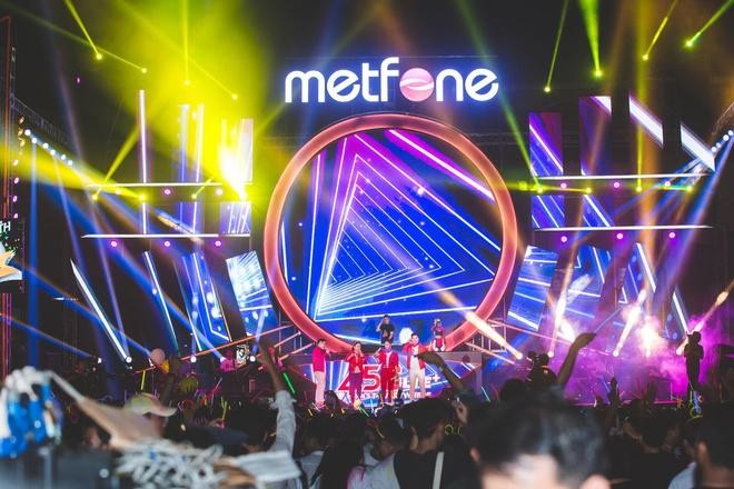 Metfone - Chiếc cầu nối phát triển kinh tế, xã hội của Việt Nam và Campuchia