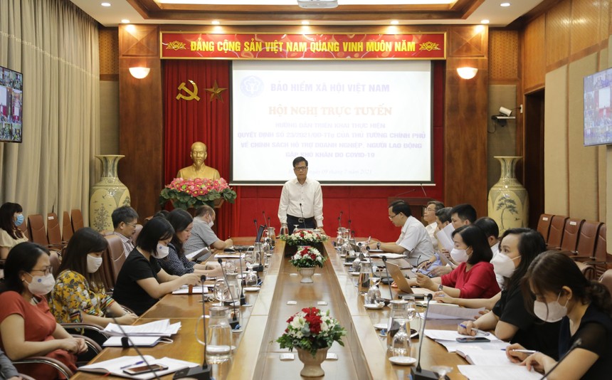 Phó Tổng Giám đốc Trần Đình Liệu phát biểu chỉ đạo tại Hội nghị.