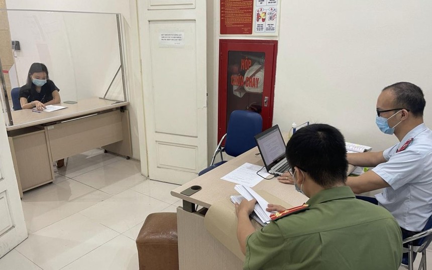 3 cá nhân bị thanh tra Sở TT-TT Hà Nội xử phạt tổng cộng 35 triệu đồng.