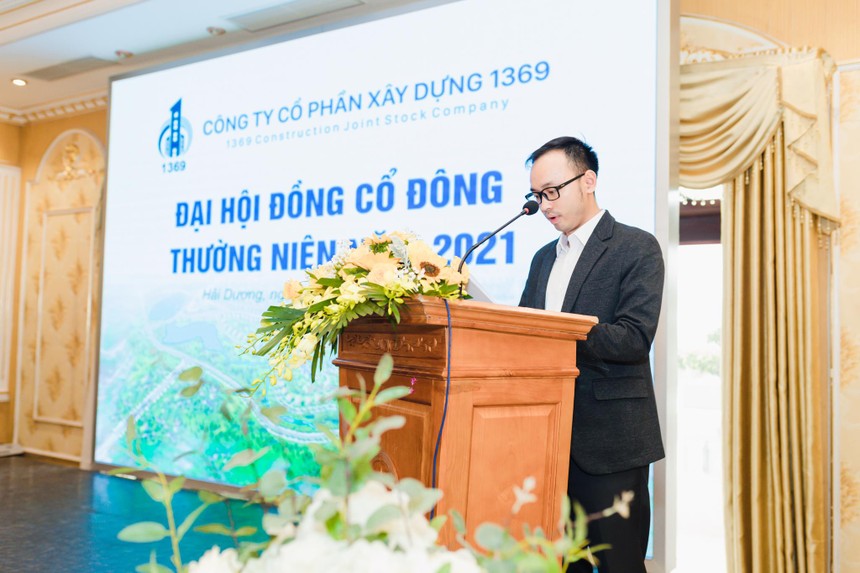TGĐ Lê Tuấn Nghĩa phát biểu trong cuộc họp ĐHĐCĐ 2021.