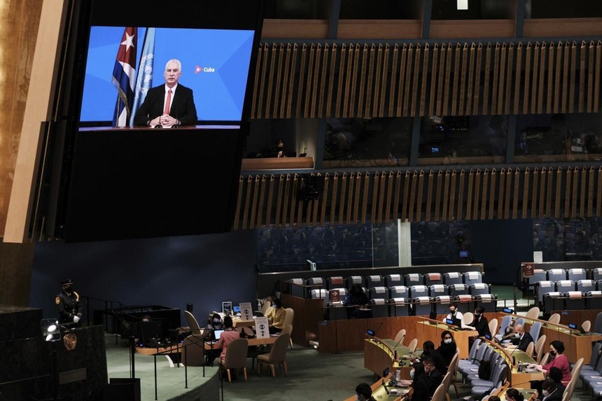 Chủ tịch Cuba Miguel Díaz-Canel trong đoạn video gửi tới kỳ họp Đại hội đồng Liên Hợp Quốc khóa 76. (Ảnh: AP).