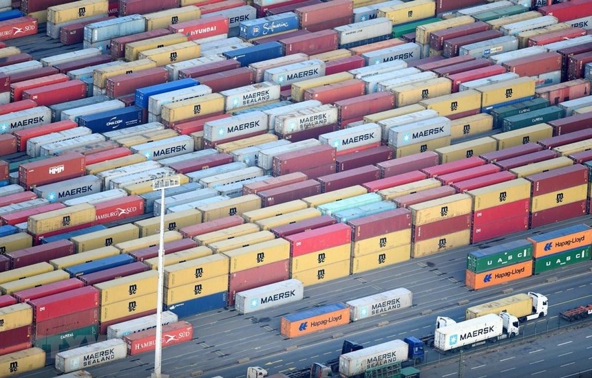 Cảng container ở Hamburg, Đức ngày 14/11/2019. (Ảnh: Reuters/TTXVN).