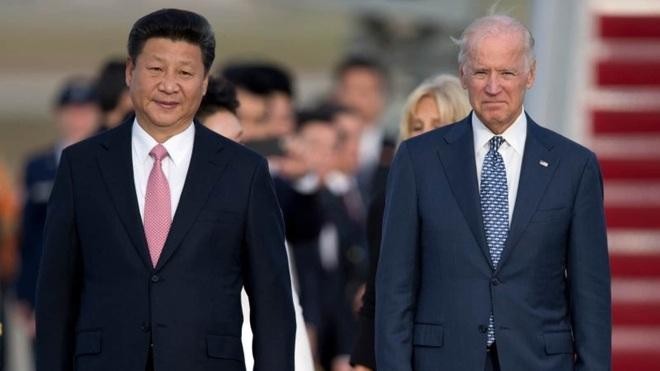 Tổng thống Mỹ Joe Biden và Chủ tịch Trung Quốc Tập Cận Bình trong cuộc gặp năm 2015 (Ảnh: AP).