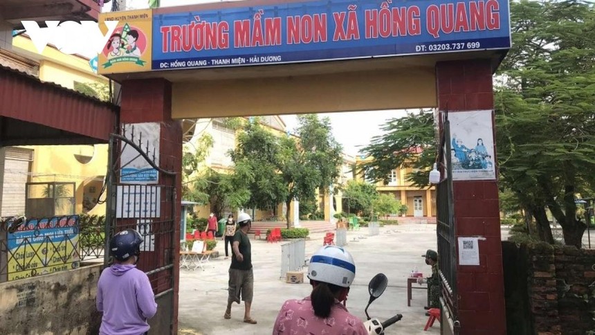 Tiếp tục cách ly y tế tập trung F1 tại trường mầm non xã Hồng Quang.