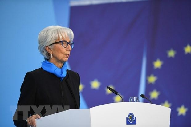 Chủ tịch Ngân hàng trung ương châu Âu (ECB) Christine Lagarde phát biểu trong cuộc họp báo ở Frankfurt, Đức ngày 28/10/2021. (Ảnh: THX/TTXVN).