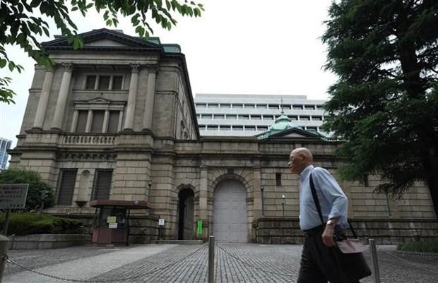 Ngân hàng trung ương Nhật Bản sẽ tiếp tục bơm hàng chục tỷ USD vào nền kinh tế. (Ảnh: AFP/TTXVN).