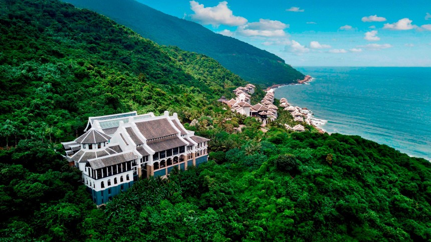 InterContinental Danang Sun Peninsula Resort - khu nghỉ dưỡng thân thiện môi trường nhất thế giới do Business Traveller bình chọn. Ảnh Sun Property.