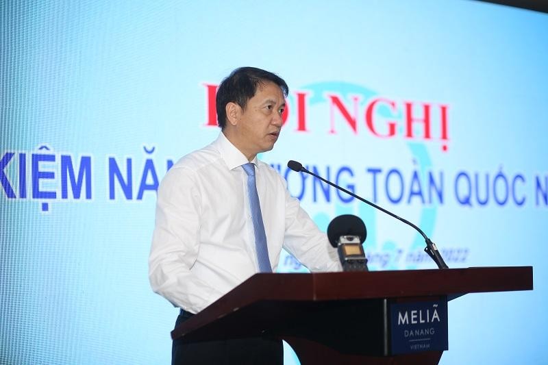 Ông Phương Hoàng Kim, Vụ trưởng Vụ Tiết kiệm năng lượng và Phát triển bền vững (Bộ Công thương), Chánh Văn phòng Ban chỉ đạo Tiết kiệm năng lượng phát biểu tại Hội nghị Tiết kiệm năng lượng toàn quốc năm 2022.