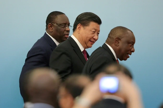 Trung Quốc cho biết họ đang thúc đẩy quan hệ với châu Phi (Ảnh: QZ).