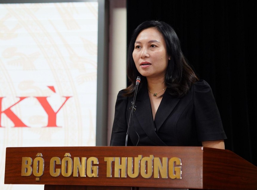 Bà Nguyễn Cẩm Trang, Phó Cục trưởng Cục Xuất nhập khẩu: Xuất khẩu 9 tháng 2022 là điểm sáng của nền kinh tế.