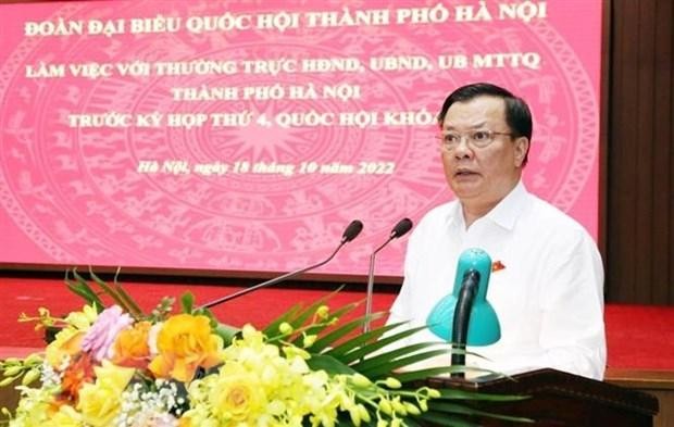 Ủy viên Bộ Chính trị, Bí thư Thành ủy, Trưởng đoàn đại biểu Quốc hội thành phố Hà Nội Đinh Tiến Dũng phát biểu tại buổi làm việc. (Ảnh: TTXVN phát)
