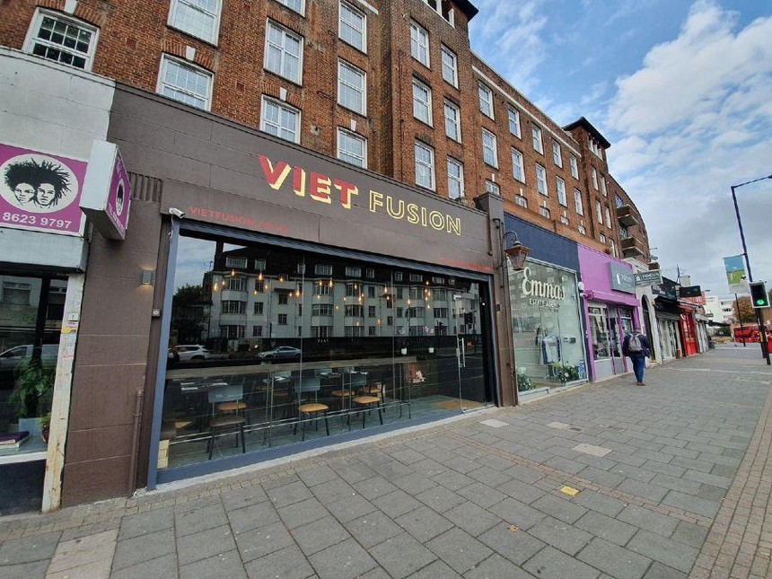 Nhà hàng Viet Fusion tại Anh Quốc.