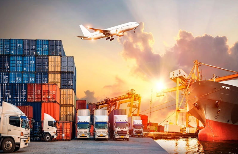 Xuất nhập khẩu tiếp tục duy trì đà tăng trưởng và là điểm sáng của nền kinh tế
