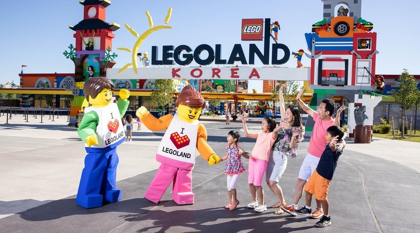 Bài học cảnh tỉnh từ Legoland