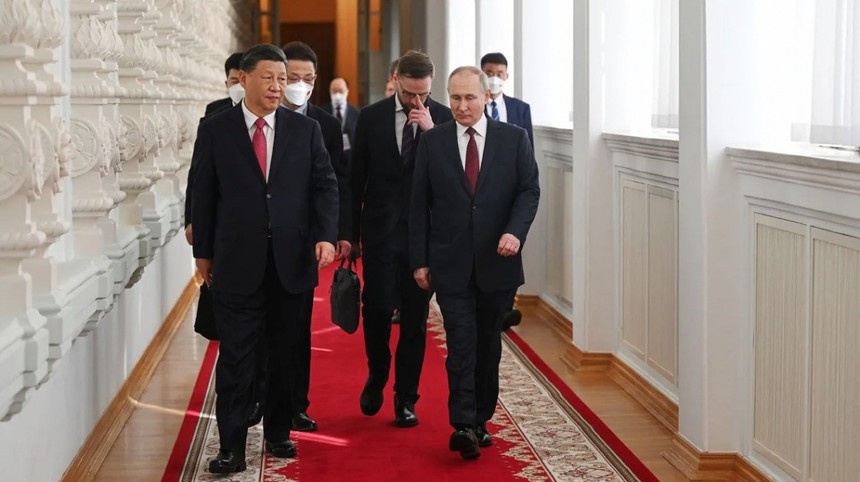 Chủ tịch nước Trung Quốc Tập Cận Bình và Tổng thống Nga Vladimir Putin. Ảnh: AFP.