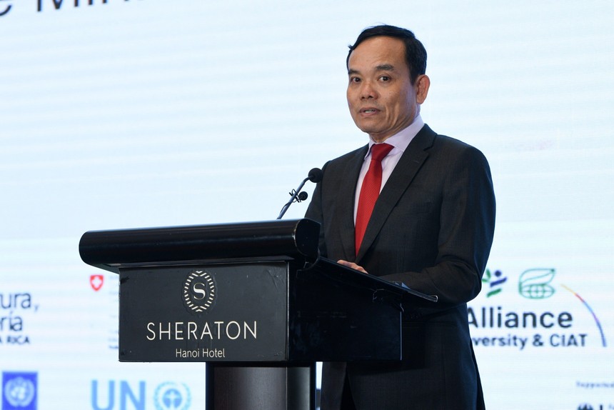 Phó thủ tướng Trần Lưu Quang phát biểu tại lễ khai mạc hội nghị toàn cầu lần thứ 4 về hệ thống lương thực, thực phẩm bền vững. Ảnh: Tùng Đinh/nongnghiep.vn.