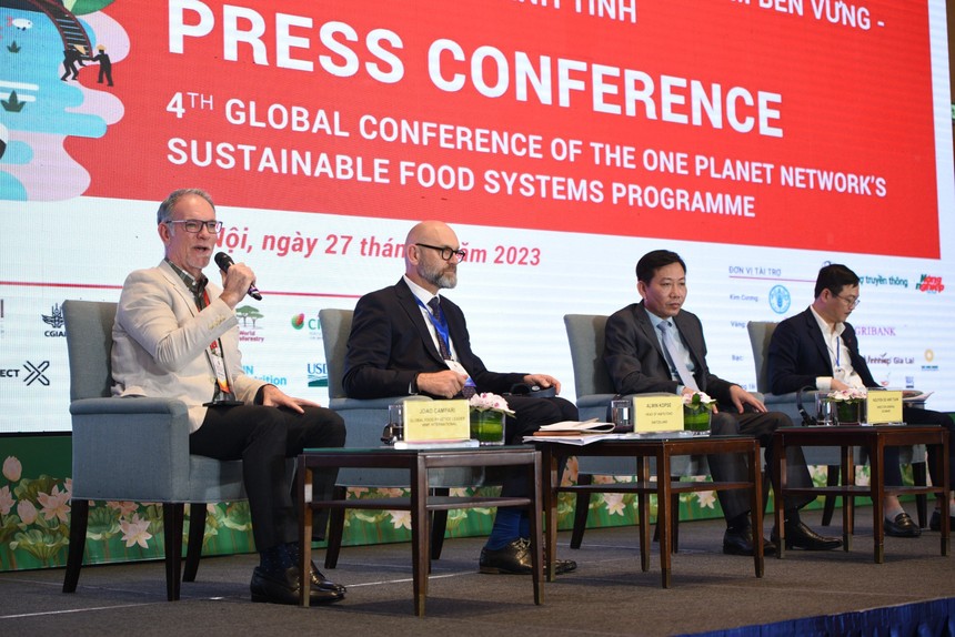 Họp báo kết thúc Hội nghị toàn cầu lần thứ 4 hệ thống lương thực, thực phẩm bền vững do Việt Nam đăng cai.