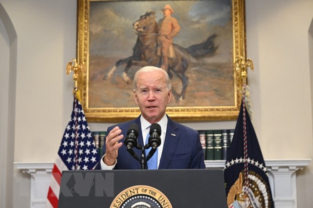 Tổng thống Mỹ Joe Biden phát biểu về vấn đề trần nợ tại Nhà Trắng ở Washington DC., ngày 17/5/2023. (Ảnh: AFP/TTXVN)