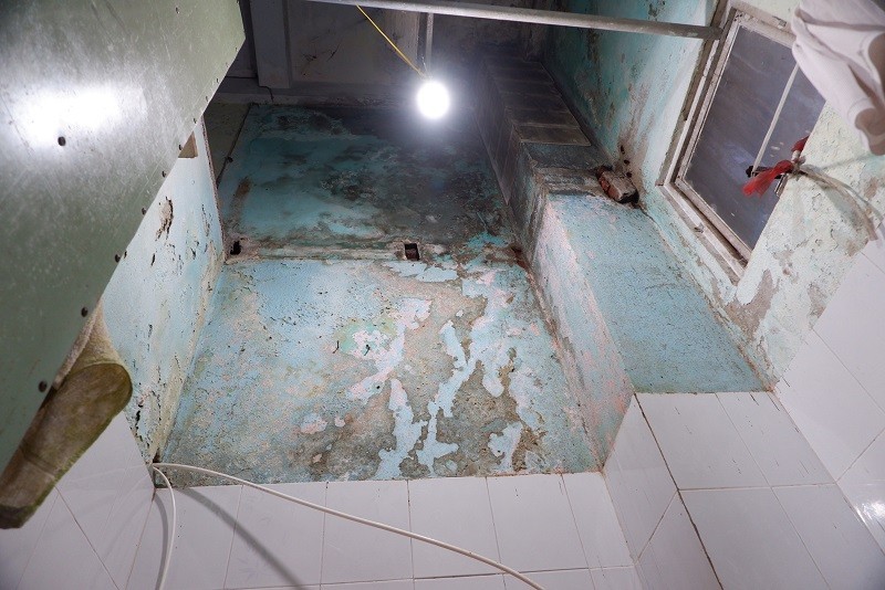 Cận cảnh hư hỏng, xuống cấp bên trong căn hộ tại Khu chung cư Thuận Phước.