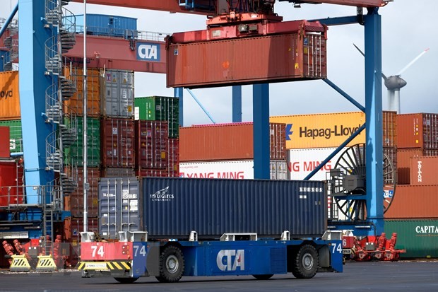 Cảng container ở Hamburg, Đức. (Ảnh: AFP/TTXVN)