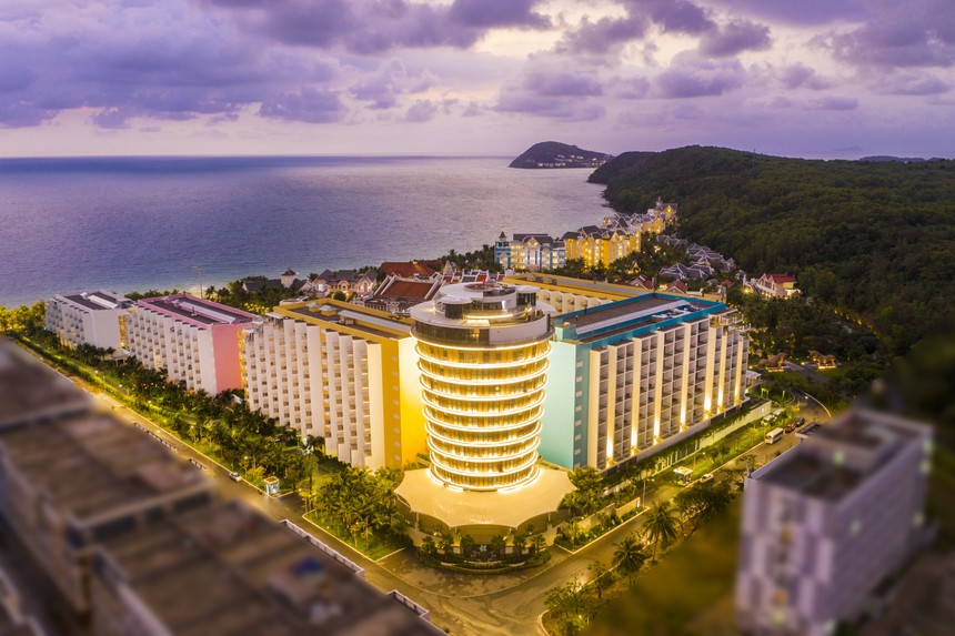 Khu nghỉ dưỡng Premier Residences Phu Quoc Emerald Bay.