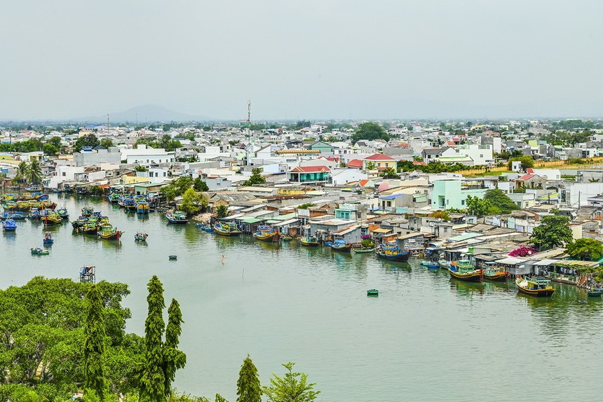 Sông Cà Ty chảy qua TP. Phan Thiết, tỉnh Bình Thuận. Ảnh: Internet.