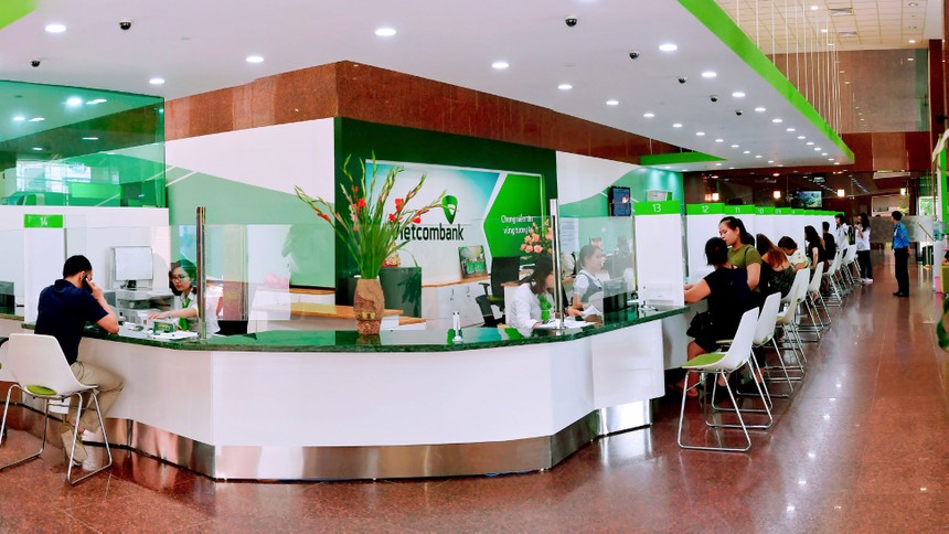 Vietcombank vượt VietinBank, BIDV trở thành ngân hàng có vốn điều lệ lớn thứ hai hệ thống sau đợt tăng vốn vào tháng 7/2023.