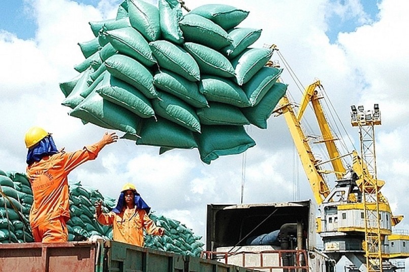Bộ Công thương chỉ đạo đảm bảo cung cầu gạo tại thị trường nội địa, chủ động điều tiết hoạt động xuất khẩu hiệu quả.