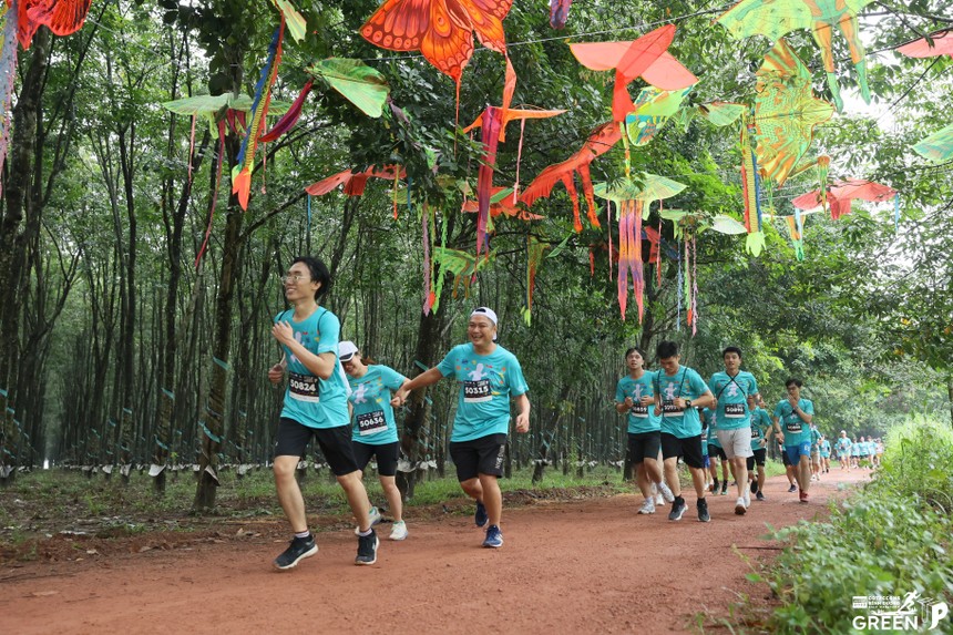 Chính thức khởi tranh Coteccons - Lê Phong Bình Dương Half Marathon 2023