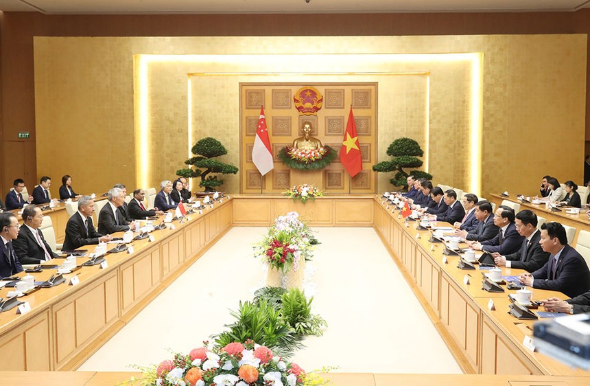 Thủ tướng Chính phủ Phạm Minh Chính hội đàm với Thủ tướng Singapore Lý Hiển Long (Ảnh: Đức Thanh).