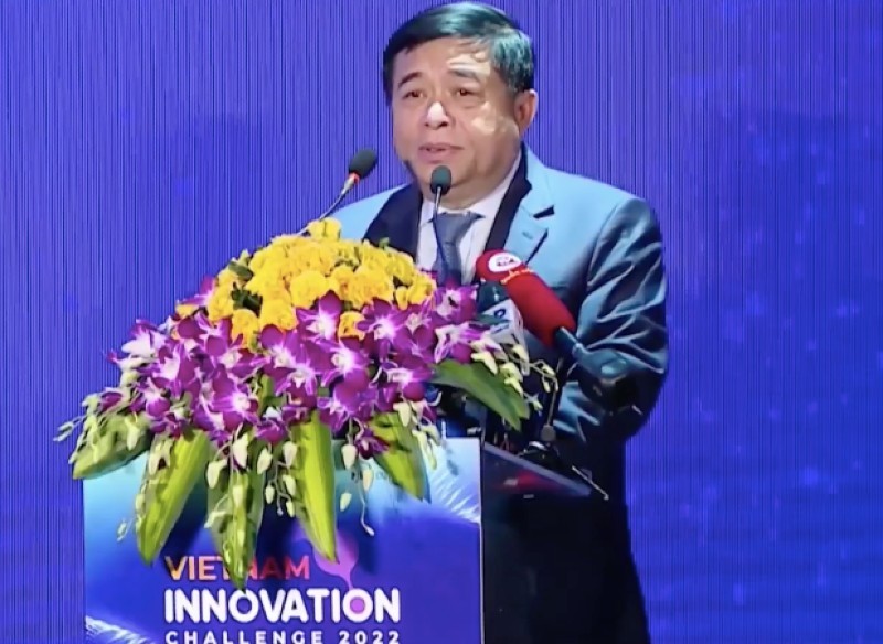 Bộ trưởng Bộ Kế hoạch và Đầu tư Nguyễn Chí Dũng phát biểu tại sự kiện.