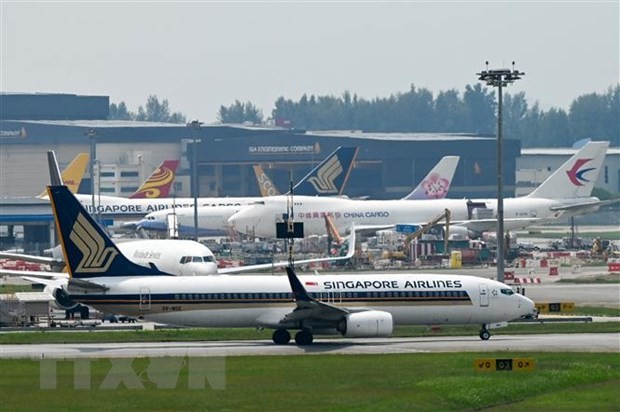 Máy bay của hãng hàng không Singapore Airlines tại sân bay Changi ở Singapore. (Ảnh: AFP/TTXVN)