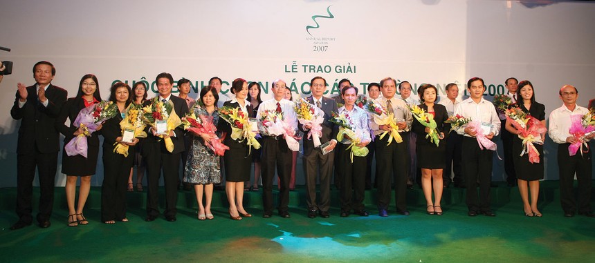 Năm 2008, năm đầu tiên ARA được tổ chức trên TTCK Việt Nam, có 38 DN tham gia  Cuộc bình chọn
