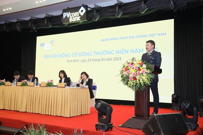 Ông Nguyễn Đình Lâm, Chủ tịch Hội đồng quản trị PVcomBank phát biểu tại Đại hội