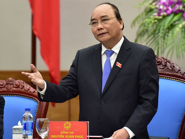 Thủ tướng Nguyễn Xuân Phúc chủ trì phiên họp Chính phủ