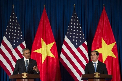 Tổng thống Mỹ - Barrack Obama và Chủ tịch nước - Trần Đại Quang. Ảnh:AFP