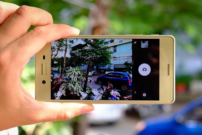 Smartphone mạnh nhất của Sony về Việt Nam