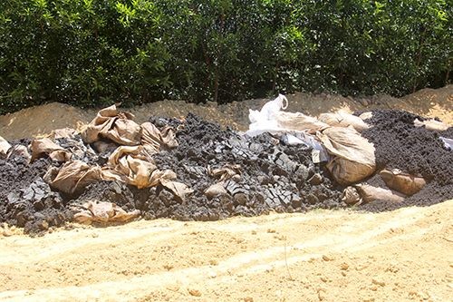 100 tấn chất thải của Formosa được nhà chức trách phát hiện ngày 11/7.