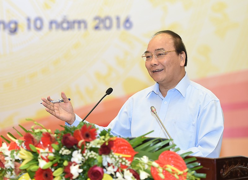Thủ tướng Nguyễn Xuân Phúc phát biểu tại Hội nghị. Ảnh: VGP/Quang Hiếu
